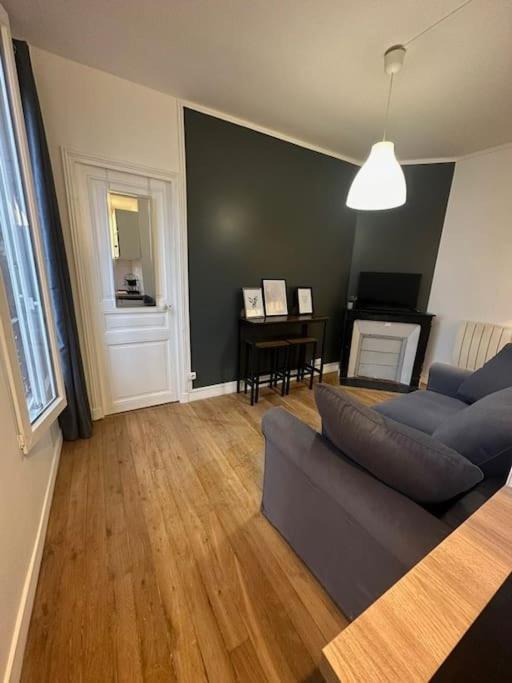 Le Cosy De Saint-Denis Apartment Ngoại thất bức ảnh